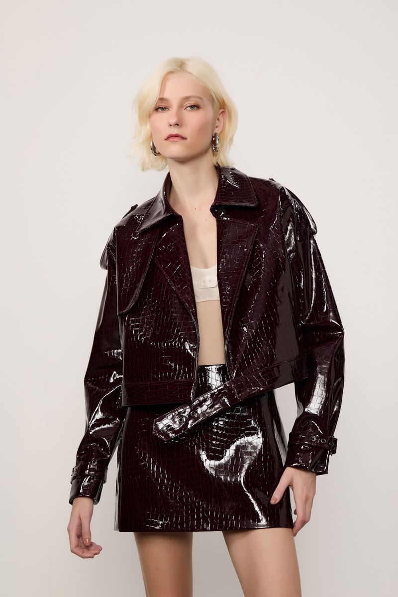 03011673_0020_1-JAQUETA-CROPPED-LIKE-LEATHER-CROCO