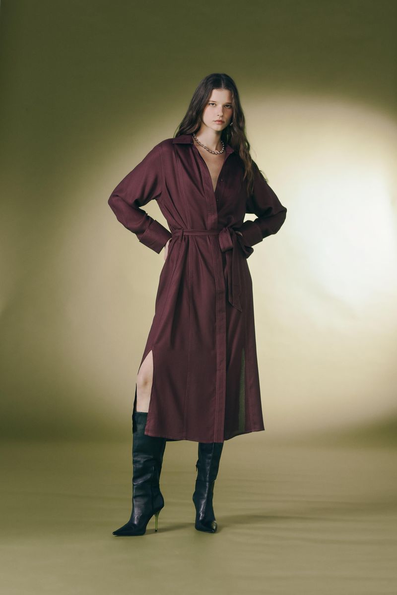 07160094_0066_1-VESTIDO-DE-CREPE-MIDI-COM-VISTA-BOTOES