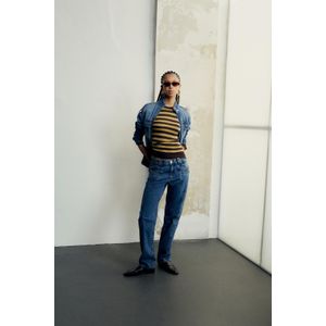 Calça De Jeans Low Rise Com Recortes