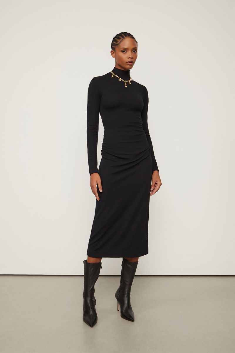 07207477_0005_1-VESTIDO-MALHA-DECOTE-COSTAS