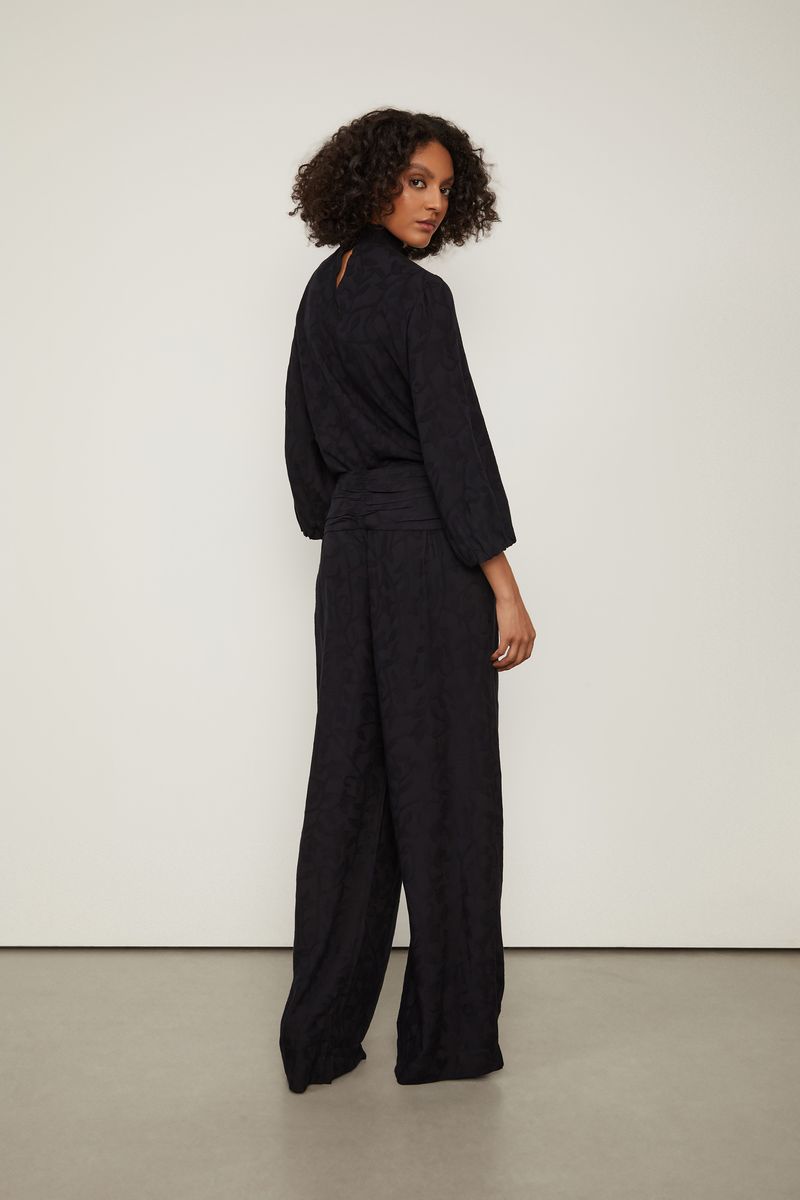 25342394_0005_3-CALCA-JACQUARD-PRETO