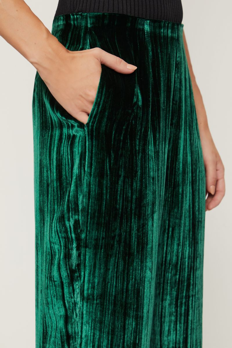 25342419_10064_4-CALCA-FLARE-VELUDO-VERDE-NOMADE