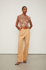 52136030_50457_1-TOP-WIZZI-ONCA-PARDA