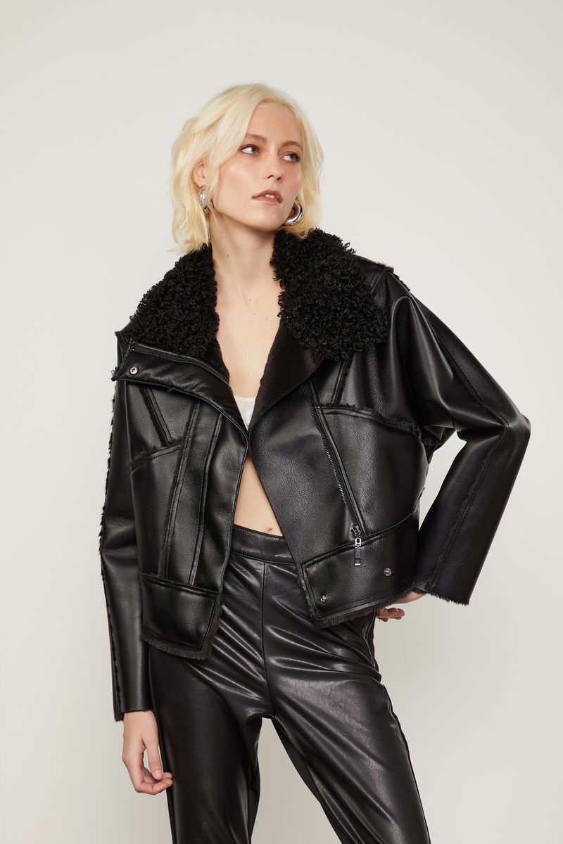 03011762_0005_1-JAQUETA-LIKE-LEATHER-COM-PELO