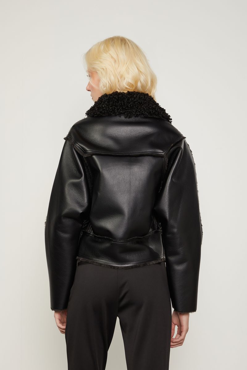 03011762_0005_3-JAQUETA-LIKE-LEATHER-COM-PELO
