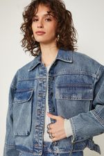 03011779_0105_4-JAQUETA-JEANS-BOLSOS-FRENTE