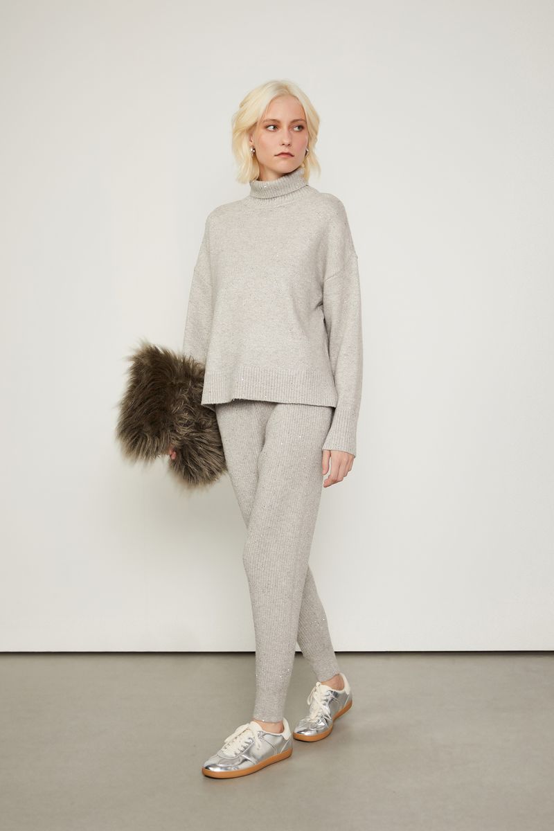 03570067_0030_2-PULL-DE-TRICOT-COM-MINI-PAETES