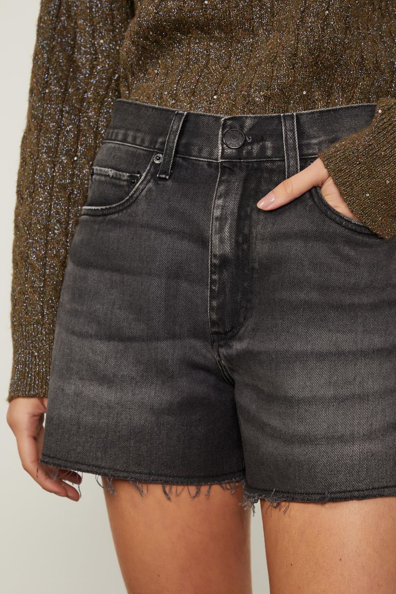 25054258_2291_4-BERMUDA-JEANS-BASIC-BLACK-COM-FENDA