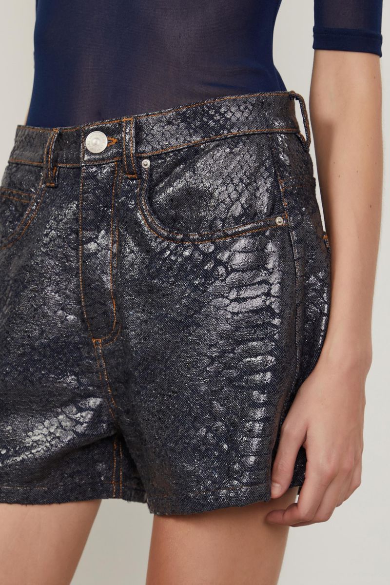 25054315_0109_4-BERMUDA-JEANS-BASIC-FOIL-EM-COBRA