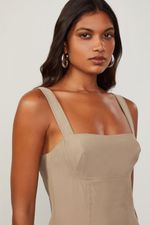 07207438_0030_4-VESTIDO-BASIC-RECORTES