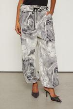 25342455_51146_2-CALCA-MOLETOM-EST-FLORAL-PIED