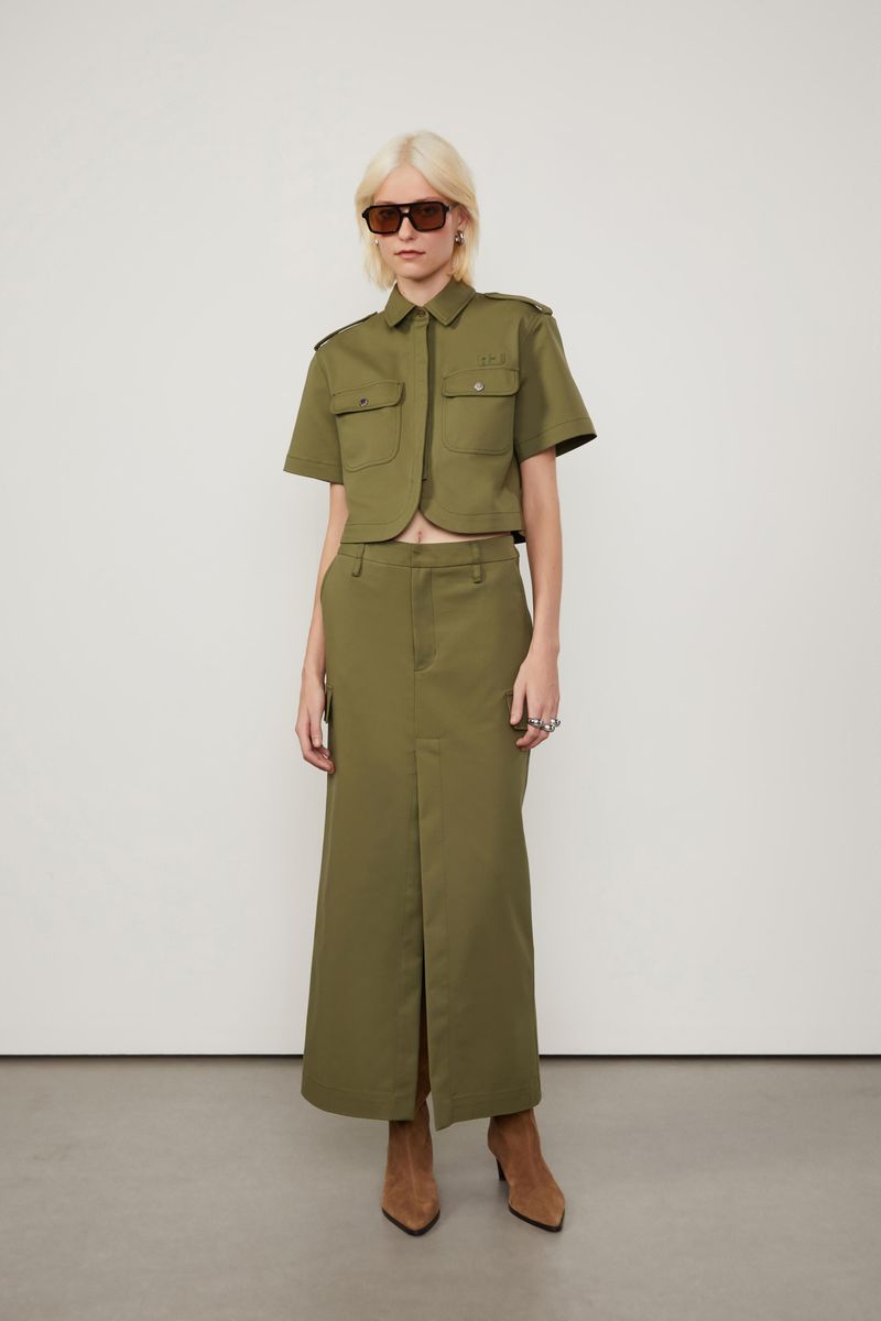 52051748_4665_2-CAMISA-CROPPED-MANGA-CURTA