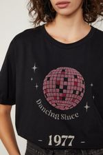 52136081_0005_4-CAMISETA-DE-MALHA-DANCING-SINCE