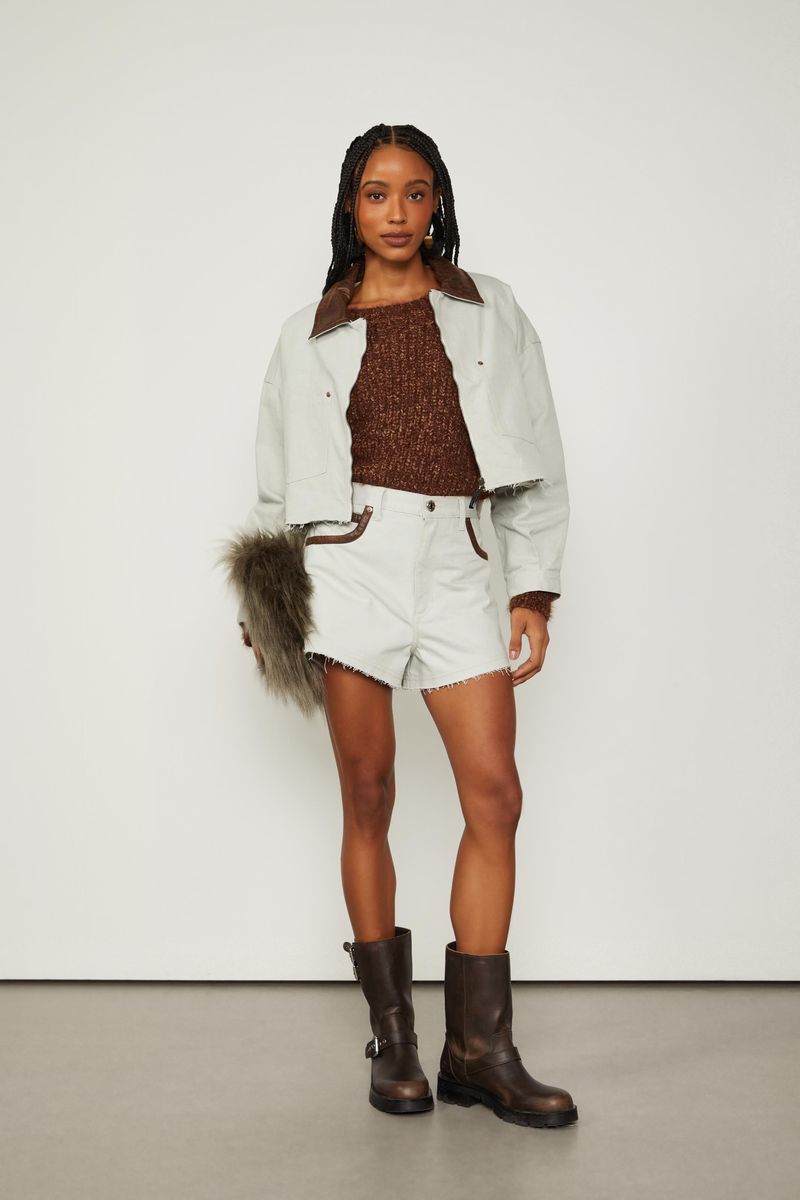 25054320_0829_1-SHORT-SARJA-BOY-DETALHES-SUEDE