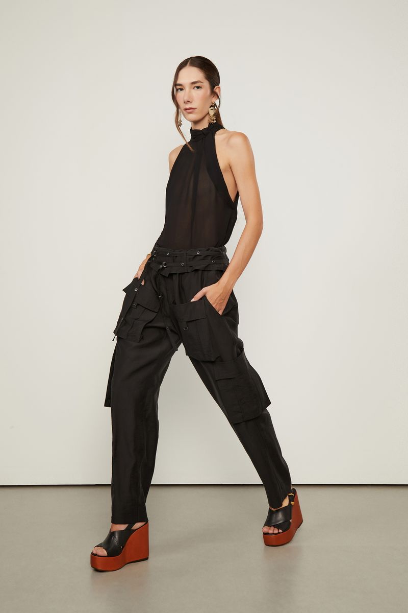 52105351_0005_2-BLUSA-DE-GOLA-MARCELA-PRETO