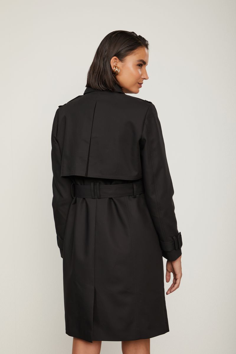 03610099_0005_3-TRENCH-COAT-COM-PALA-PRETO