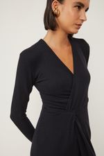 07207333_0005_4-VESTIDO-MIDI-DECOTE-V-LUIZA