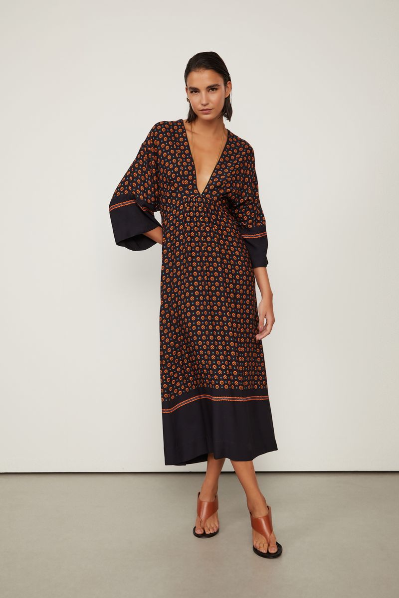 07990045_50440_1-VESTIDO-MANGA-LONGA-GRAVATARIA-ICONE