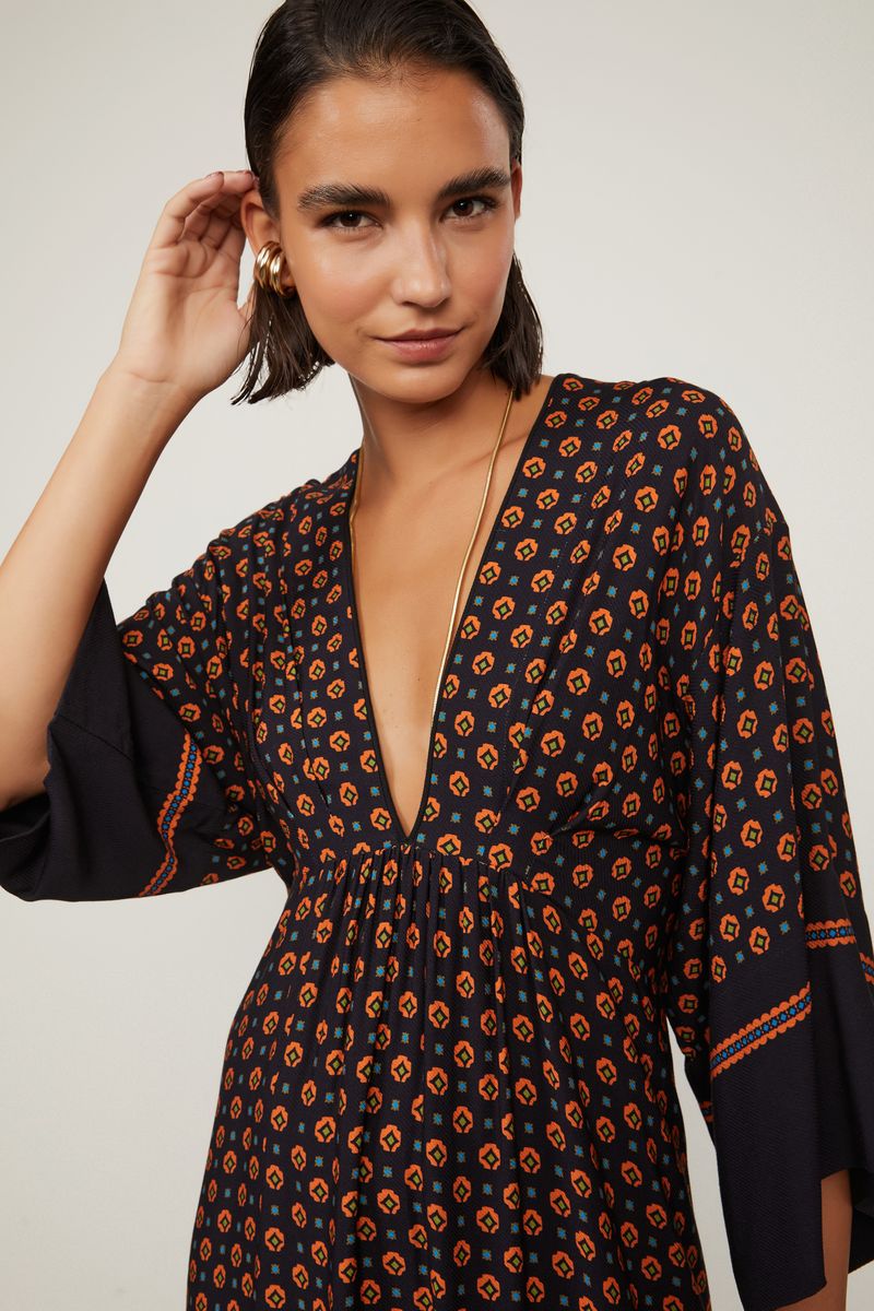 07990045_50440_2-VESTIDO-MANGA-LONGA-GRAVATARIA-ICONE