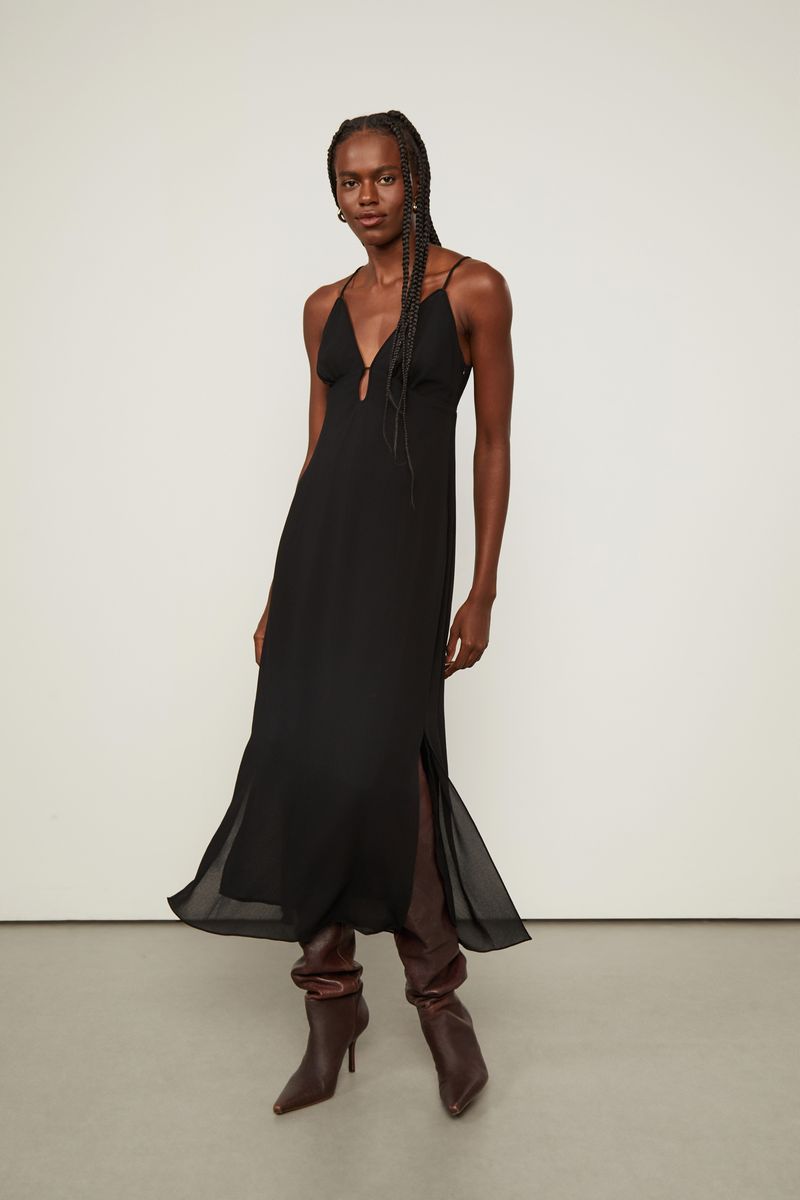07207404_0005_1-VESTIDO-MARCELA-VIVOS-PRETO