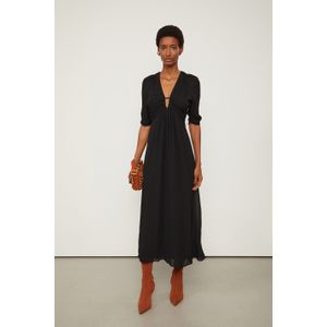 Vestido De Georgette Midi Com Decote v Preto