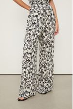 25342309_50426_4-CALCA-LATERAIS-A-FIO-FLORAL-OFF-E-PRETO