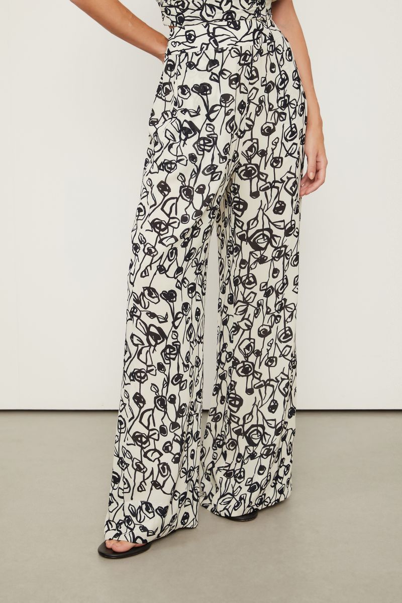 25342309_50426_4-CALCA-LATERAIS-A-FIO-FLORAL-OFF-E-PRETO
