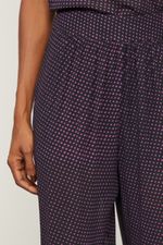 25342314_51196_4-CALCA-NO-LATERAL-PRETO-E-PLUM-P