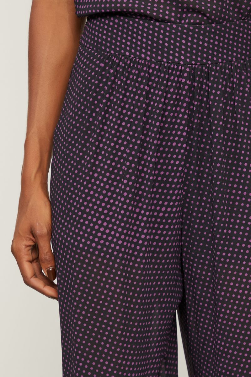 25342314_51196_4-CALCA-NO-LATERAL-PRETO-E-PLUM-P
