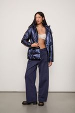 03011681_0200_1-JAQUETA-DE-NYLON-METALIZADA