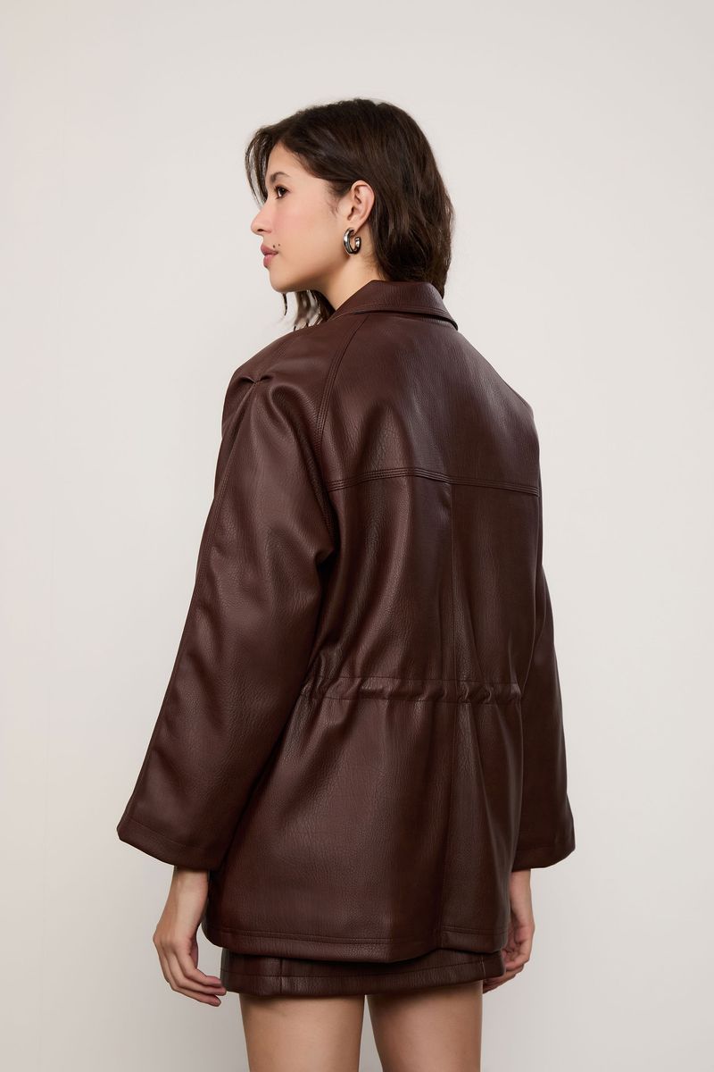 03011688_0012_3-JAQUETA-LIKE-LEATHER-ALONGADA