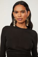 07207239_0005_4-VESTIDO-DE-JERSEY-CURTO-PRETO-BABADOS
