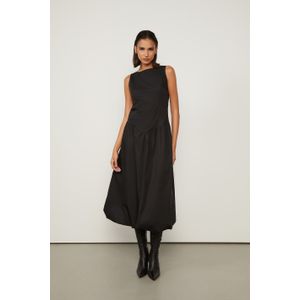 Vestido Sem Manga Midi De Tricoline