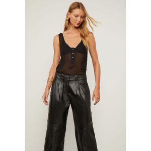 Calça De Couro Alfaiataria Com Pregas