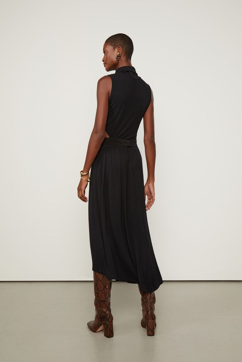 07207215_0005_3-VESTIDO-DE-MALHA-PRETO-DETALHE-GORGURAO