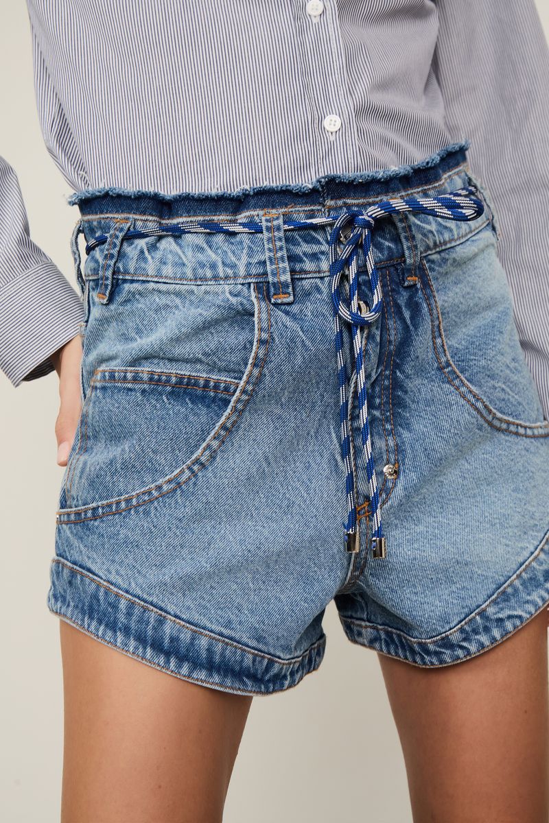 25054465_0105_4-SHORT-AMARRACAO-JEANS