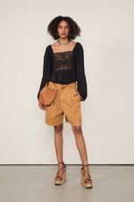 52136183_0005_2-BLUSA-COM-MANGA-AMPLA-E-PALA-DE-RENDA