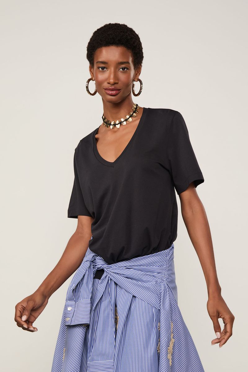 52060844_0005_2-T-SHIRT-DECOTE-V-PIMA