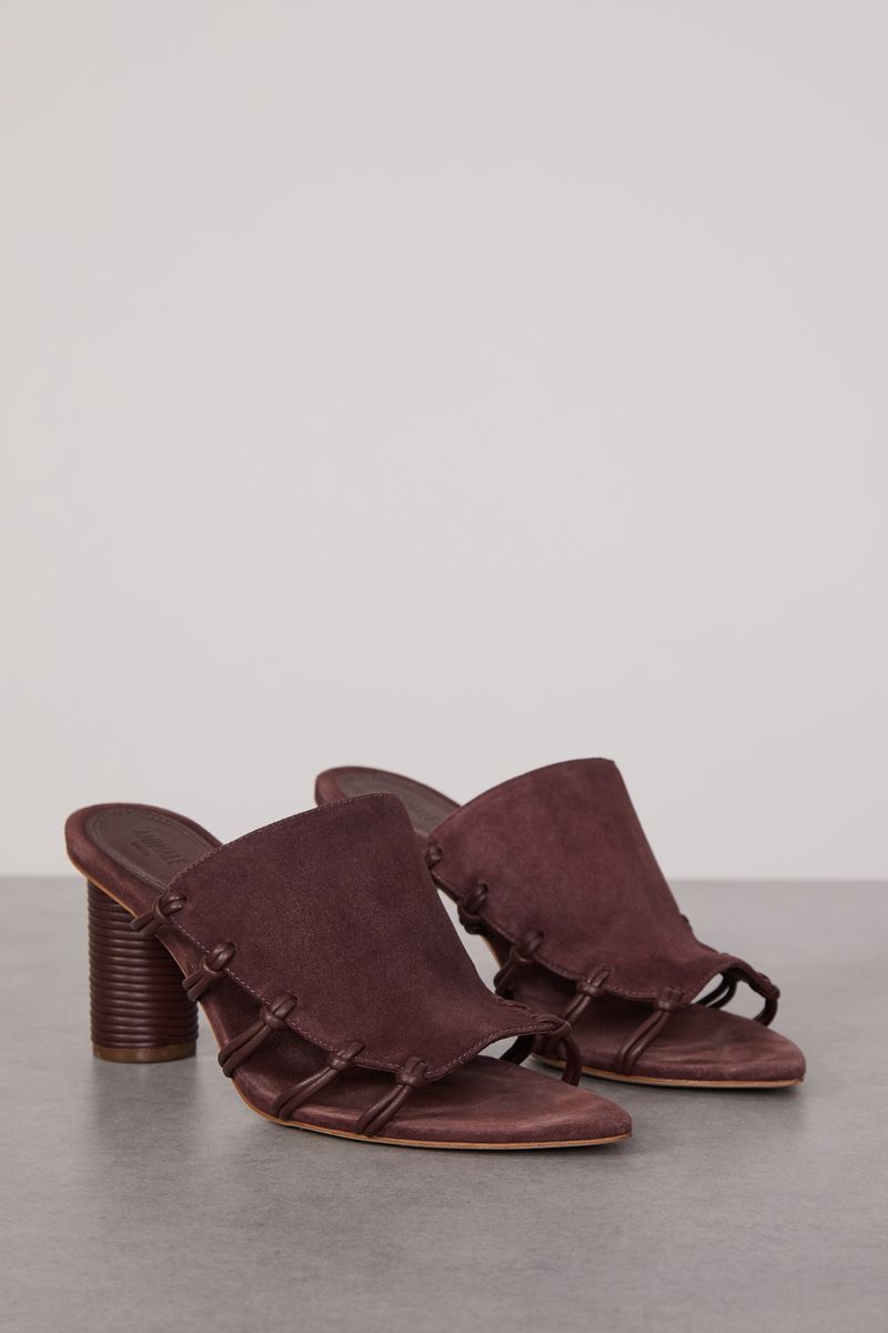 09012651_1802_2-MULE-DE-COURO-COLOR-ROLOTE