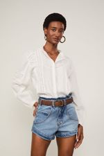 52136306_0002_4-BLUSA-MANGA-LONGA-COM-PREGAS-E-RENDA-OFF