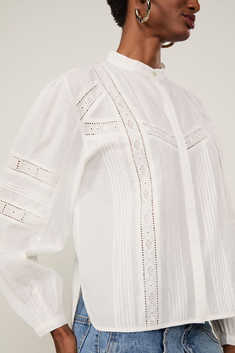 52136306_0002_2-BLUSA-MANGA-LONGA-COM-PREGAS-E-RENDA-OFF
