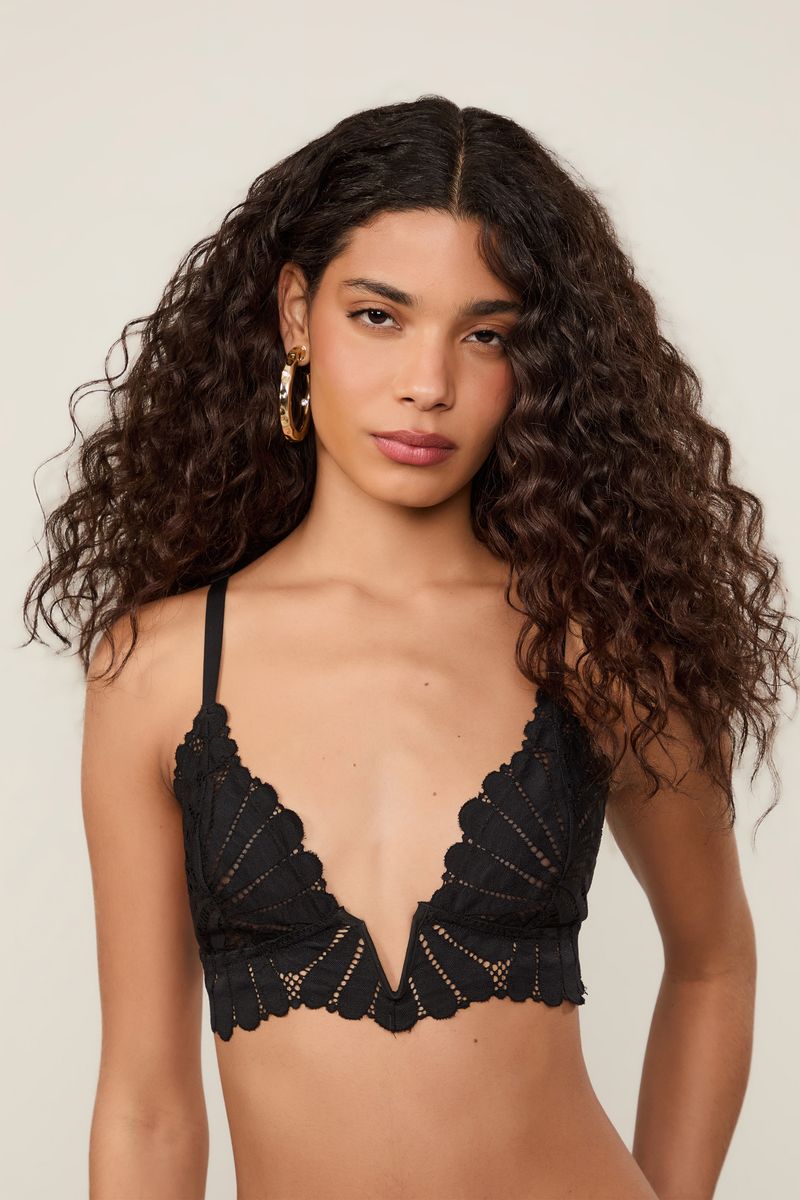 52080809_0013_4-TOP-LACE-INTIMATES