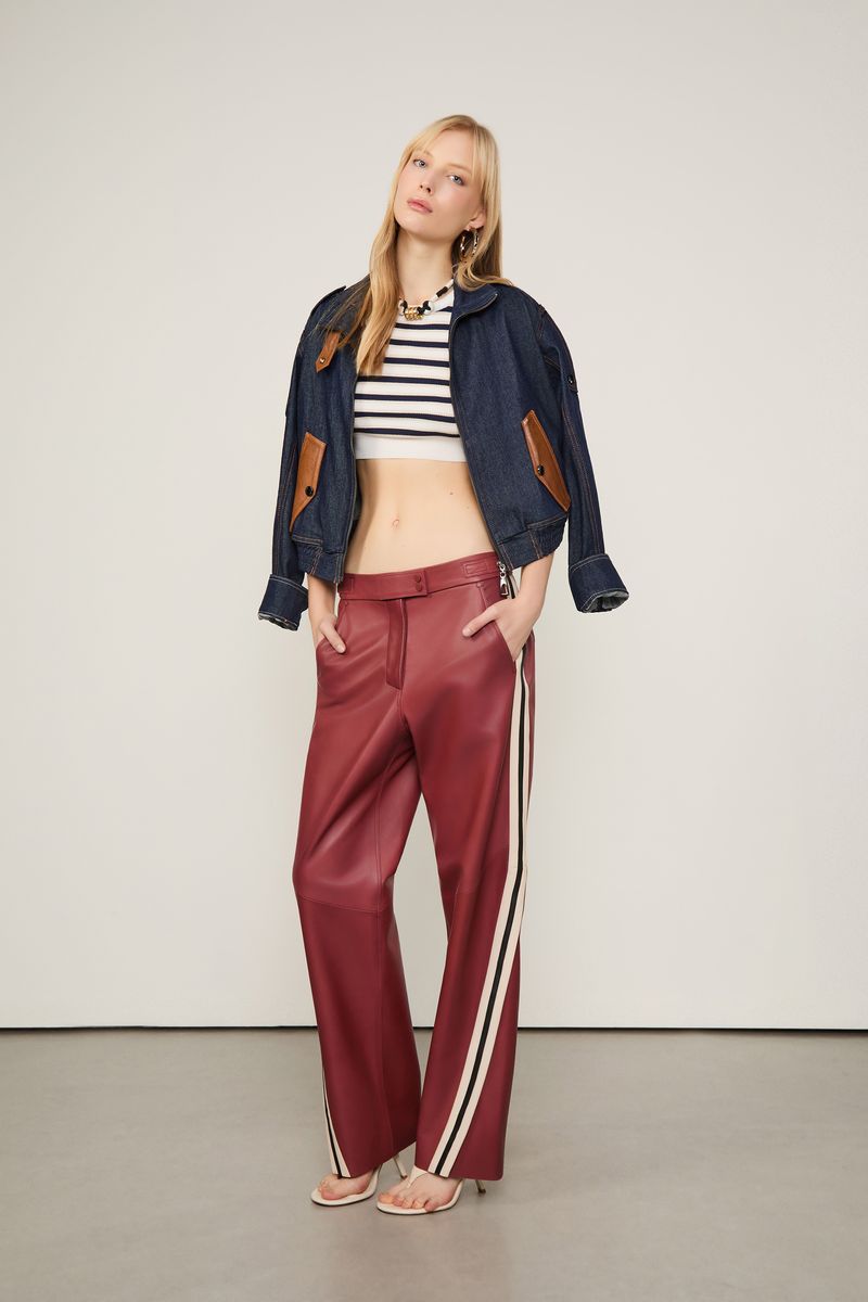 52105377_0003_2-TOP-LISTRADO-LUREX-TRICOT