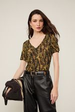 52136340_52571_1-TEE-DECOTE-V-MANGA-CURTA-FOLHAGEM-PENA