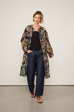52151702_0005_2-TOP-TEREZA-DECOTE-RETO