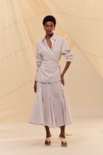 25111675_0400_1-SAIA-TRICOLINE-BETTINA-LISTRAS