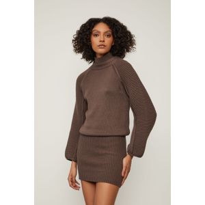 Vestido De Tricot Curto Com Detalhe Nervuras