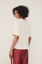 52060882_0003_3-T-SHIRT-DECOTE-V-COBERTURA