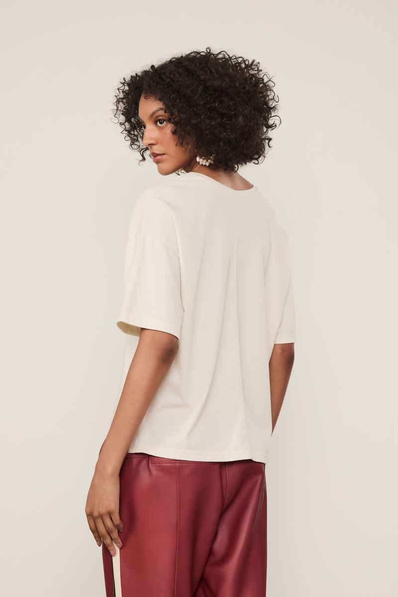 52060882_0003_3-T-SHIRT-DECOTE-V-COBERTURA