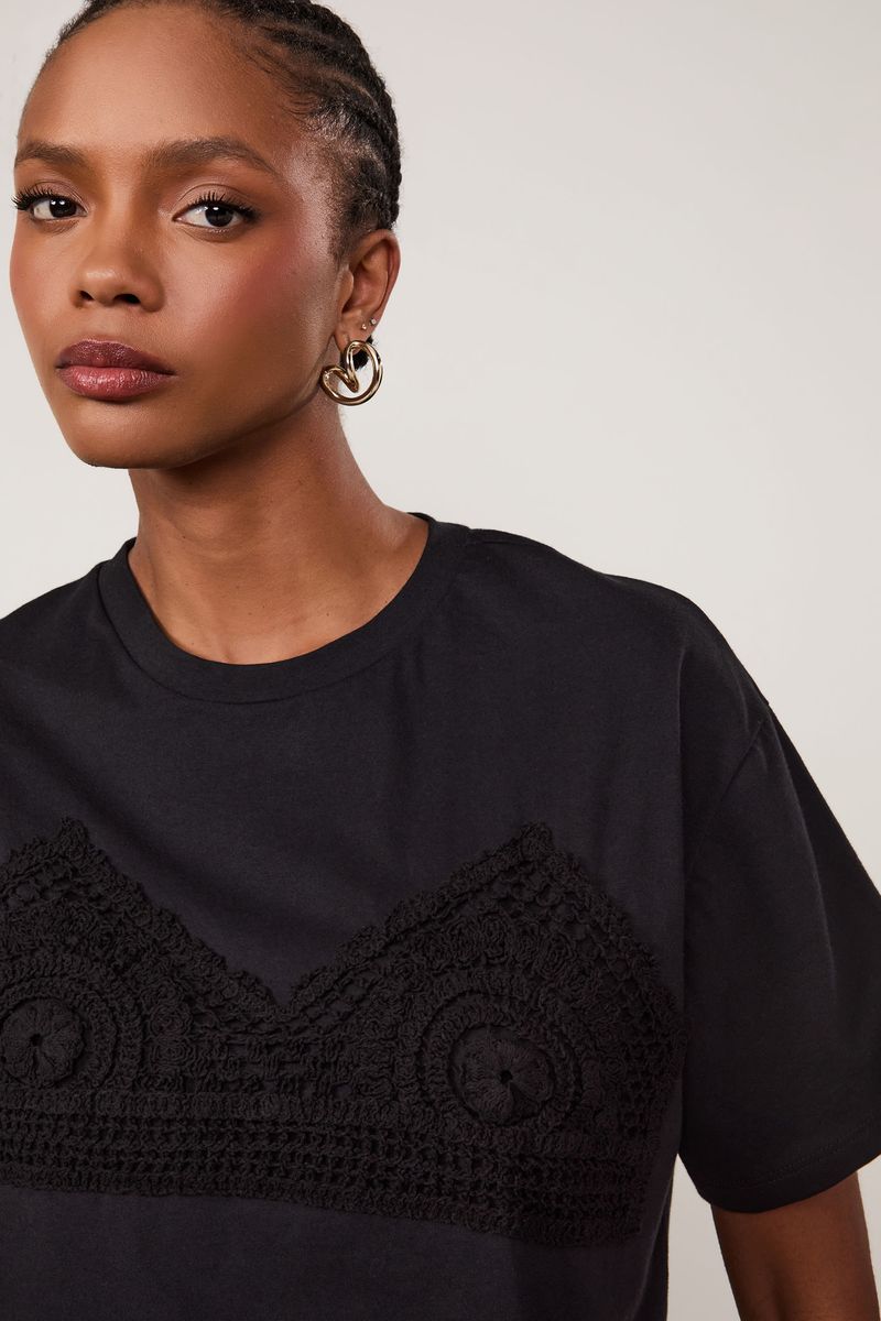 52136379_0005_2-T-SHIRT-MALHA-CROCHE